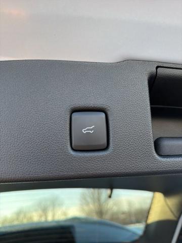 2025 Ford Escape - $29,900