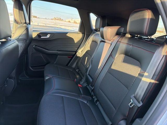 2025 Ford Escape - $29,900