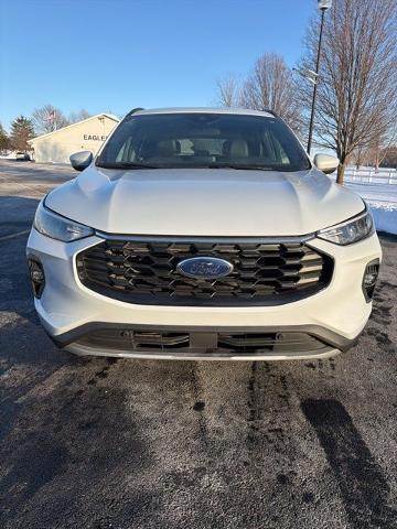 2025 Ford Escape - $29,900