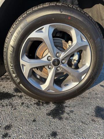 2025 Ford Escape - $29,900