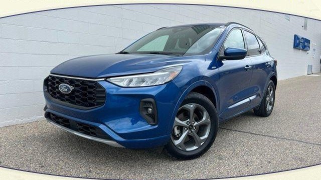 Preowned 2023 Ford Escape Hybrid ST-Line Select for Sale
