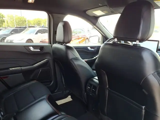2025 Ford Escape - $28,213