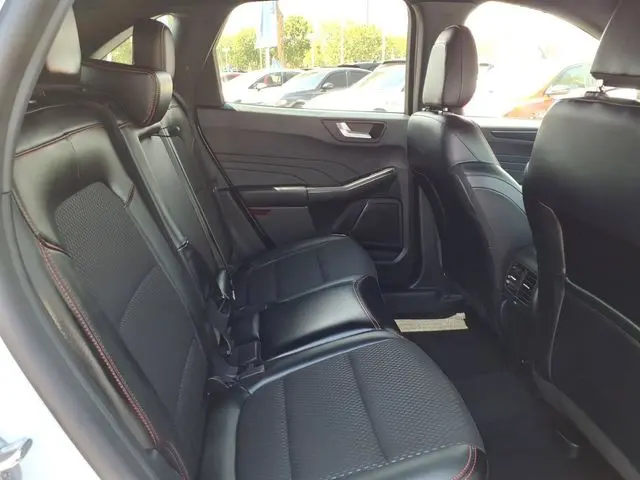 2025 Ford Escape - $28,213