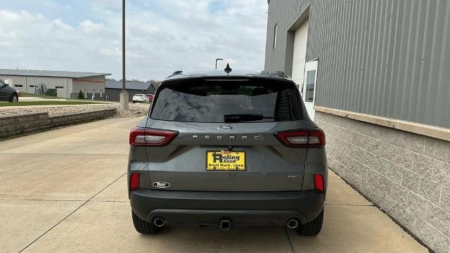 2025 Ford Escape Hybrid ST-Line Select