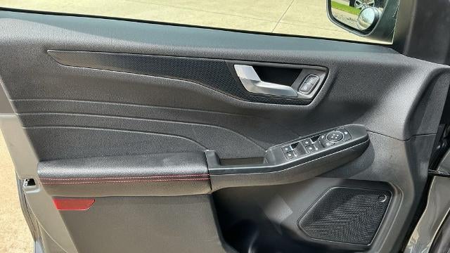 2025 Ford Escape Hybrid ST-Line Select