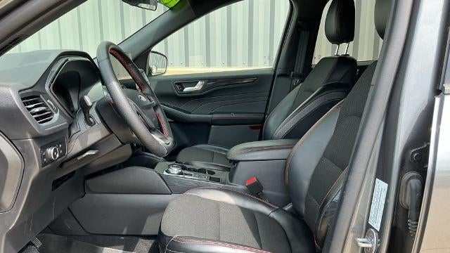 2025 Ford Escape Hybrid ST-Line Select