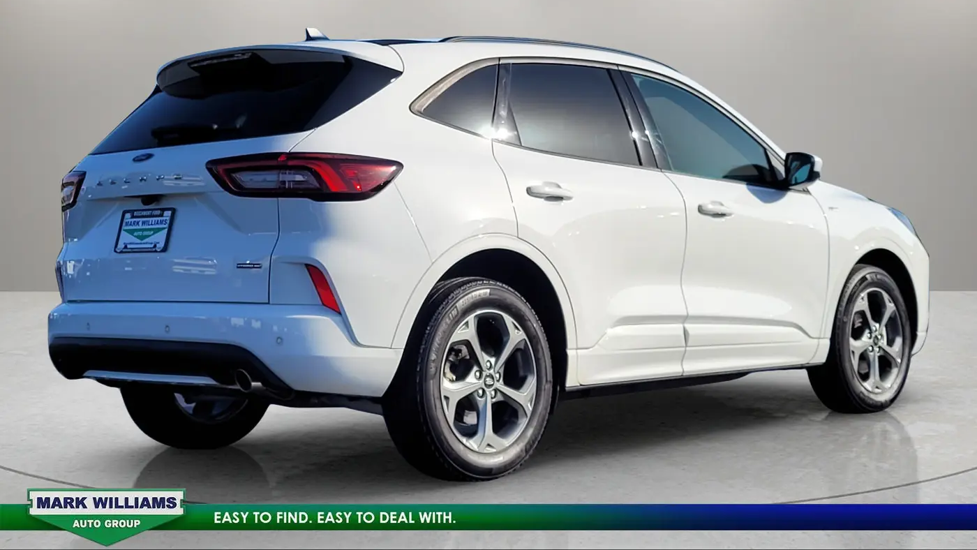 2023 Ford Escape Hybrid ST-Line Select