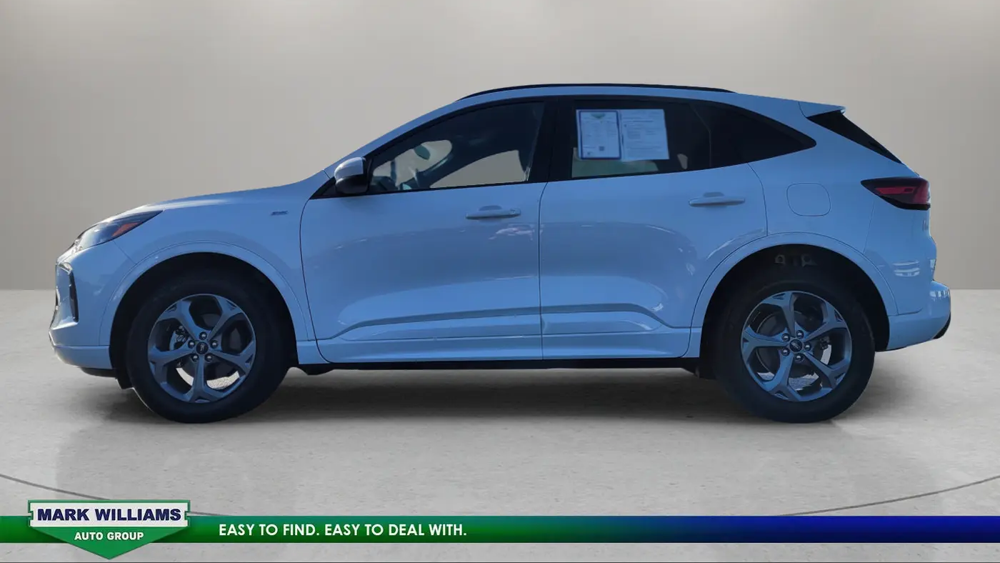 2023 Ford Escape Hybrid ST-Line Select