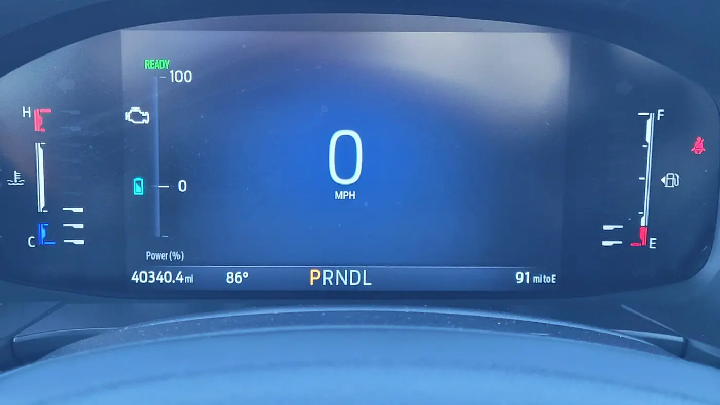 2023 Ford Escape Hybrid ST-Line Select