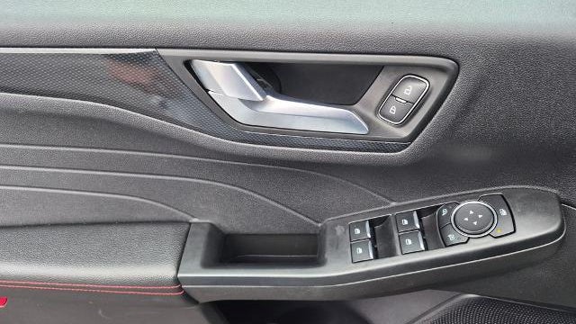 2024 Ford Escape Hybrid ST-Line Select