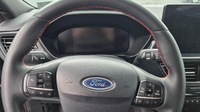 2024 Ford Escape Hybrid ST-Line Select
