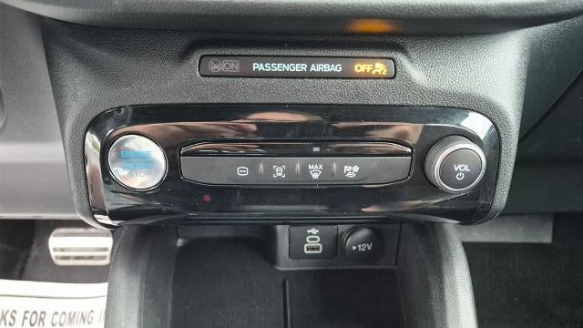 2024 Ford Escape Hybrid ST-Line Select