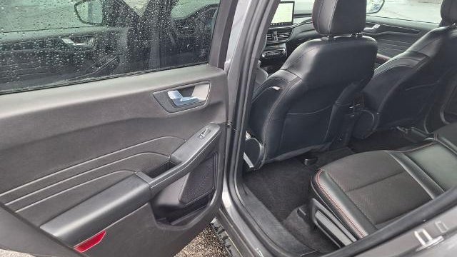 2024 Ford Escape Hybrid ST-Line Select