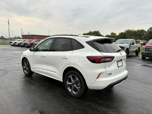 2024 Ford Escape - $28,900
