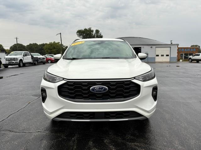 2024 Ford Escape - $28,900