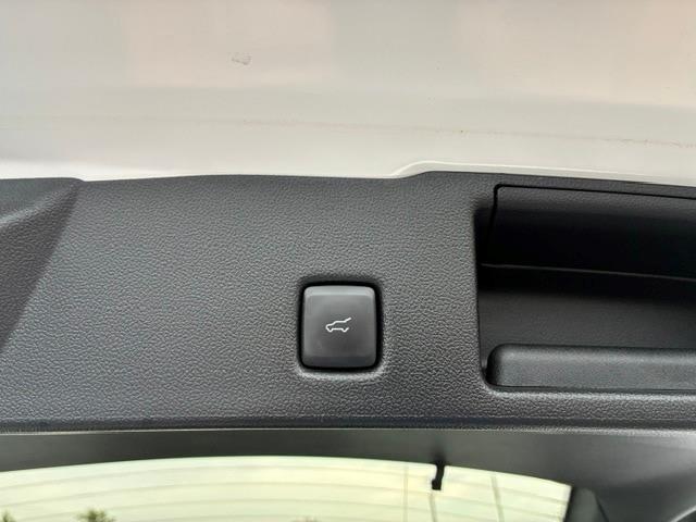 2024 Ford Escape - $28,900