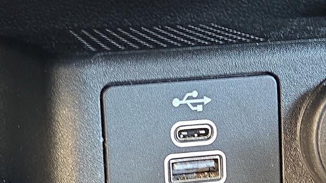 2025 Ford Escape Hybrid ST-Line Select