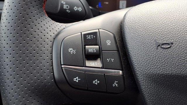 2025 Ford Escape Hybrid ST-Line Select