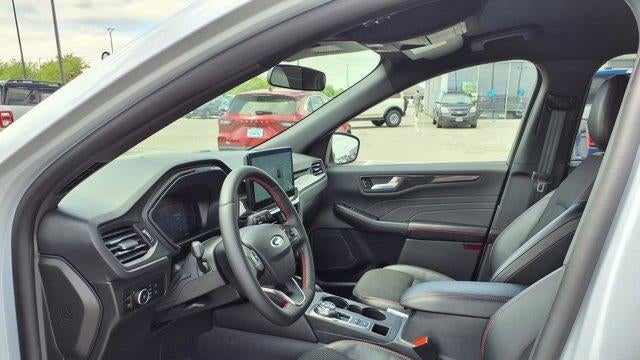2025 Ford Escape Hybrid ST-Line Select