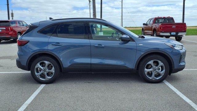2025 Ford Escape Hybrid ST-Line Select