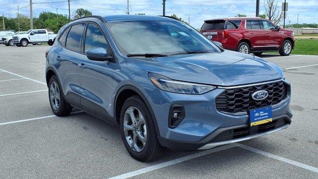 2025 Ford Escape Hybrid ST-Line Select
