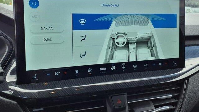 2025 Ford Escape Hybrid ST-Line Select