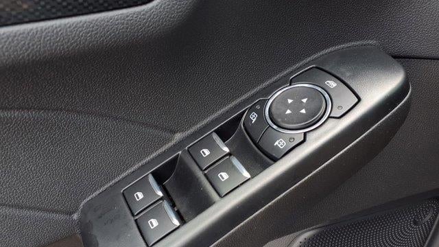 2025 Ford Escape Hybrid ST-Line Select