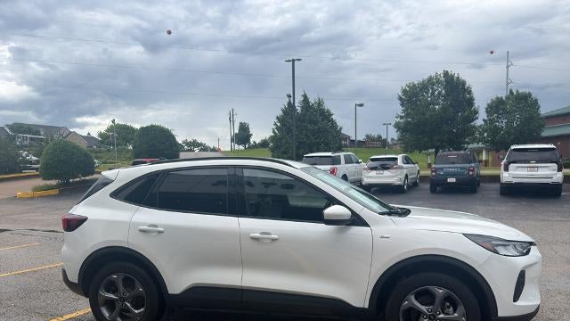 2025 Ford Escape Hybrid ST-Line Select