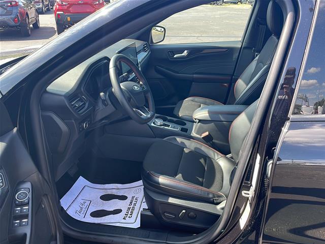 2025 Ford Escape - $30,155