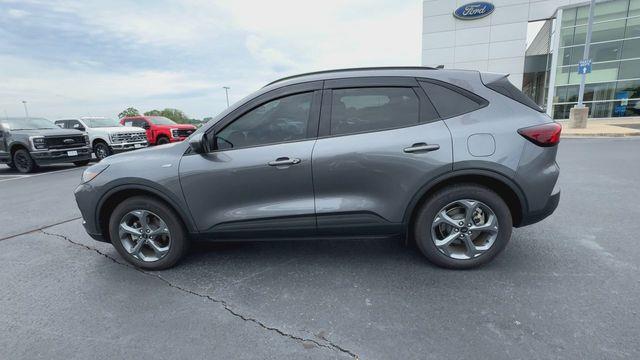 2026 Ford Escape Hybrid ST-Line Select