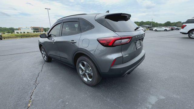 2026 Ford Escape Hybrid ST-Line Select