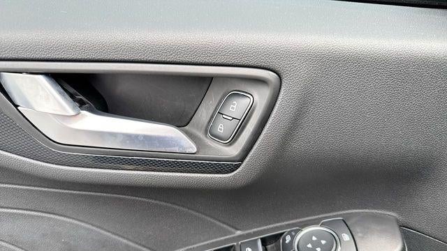 2026 Ford Escape Hybrid ST-Line Select