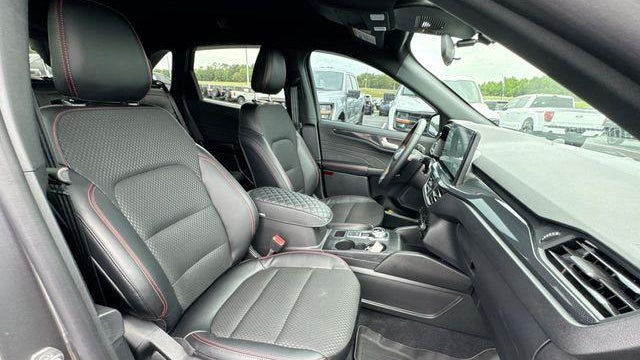 2026 Ford Escape Hybrid ST-Line Select