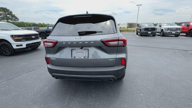 2026 Ford Escape - $30,629