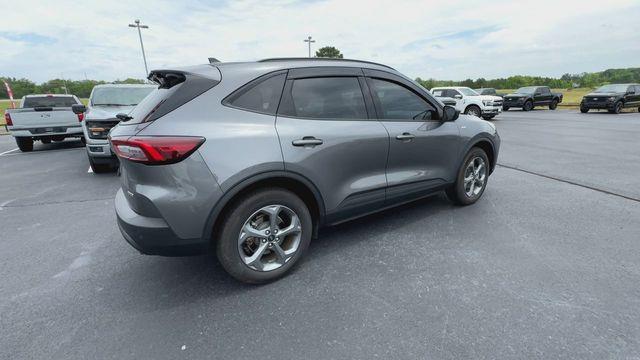 2026 Ford Escape - $30,629