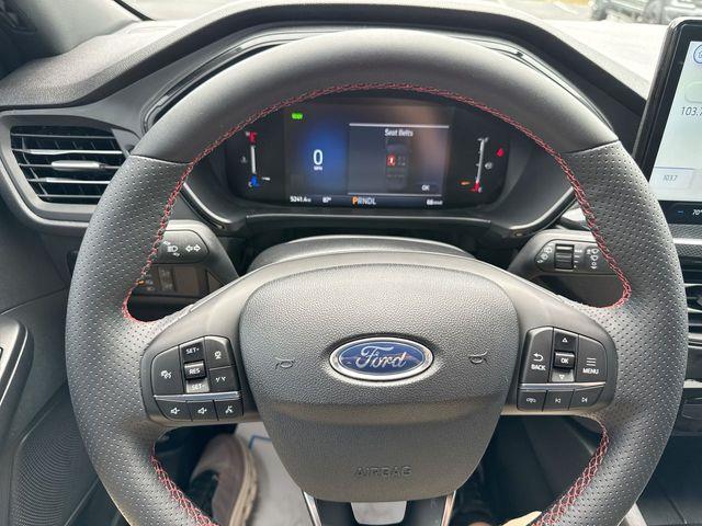 2026 Ford Escape - $30,629