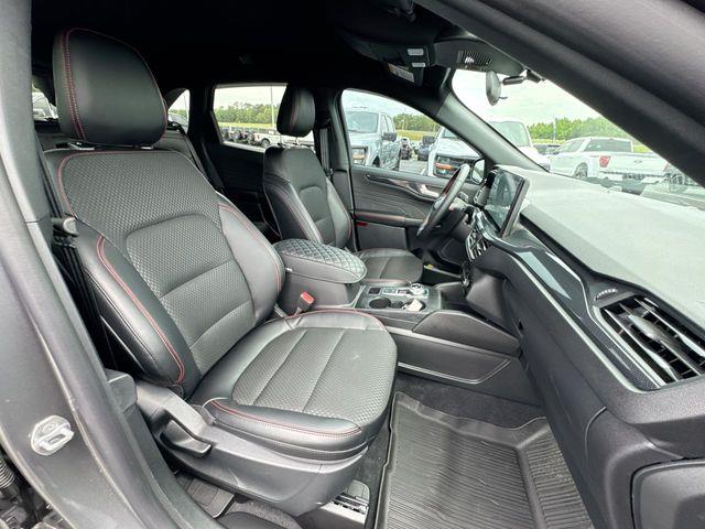 2026 Ford Escape - $30,629