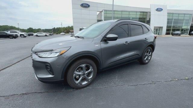 2026 Ford Escape - $29,989