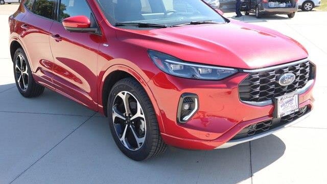 2023 Ford Escape ST-Line Elite