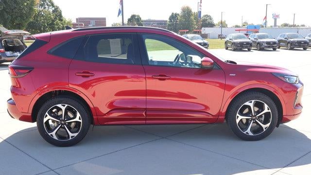 2023 Ford Escape ST-Line Elite