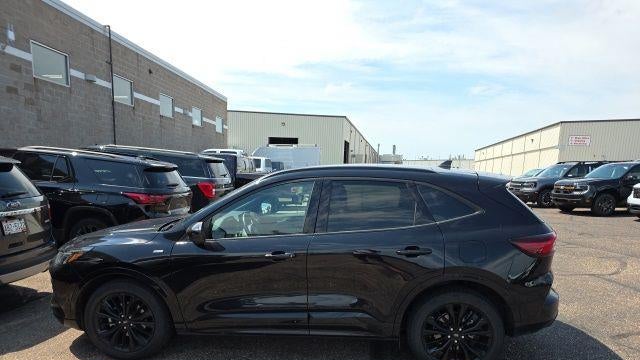 2024 Ford Escape ST-Line Elite
