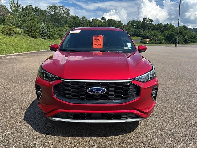 2023 Ford Escape - $29,900