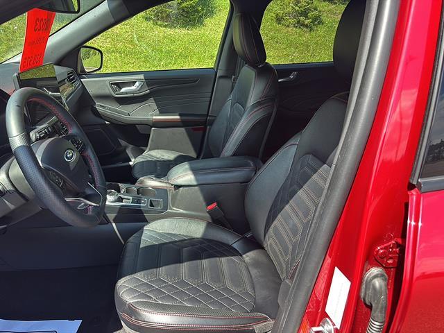 2023 Ford Escape - $29,900