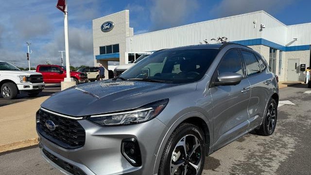 2023 Ford Escape ST-Line Elite