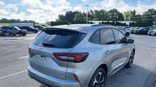2023 Ford Escape ST-Line Elite