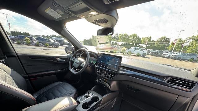 2023 Ford Escape ST-Line Elite