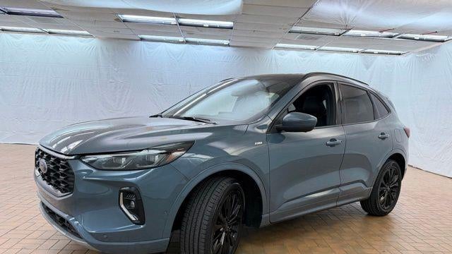 2023 Ford Escape ST-Line Elite