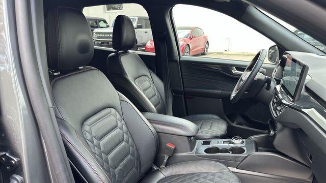 2024 Ford Escape ST-Line Elite