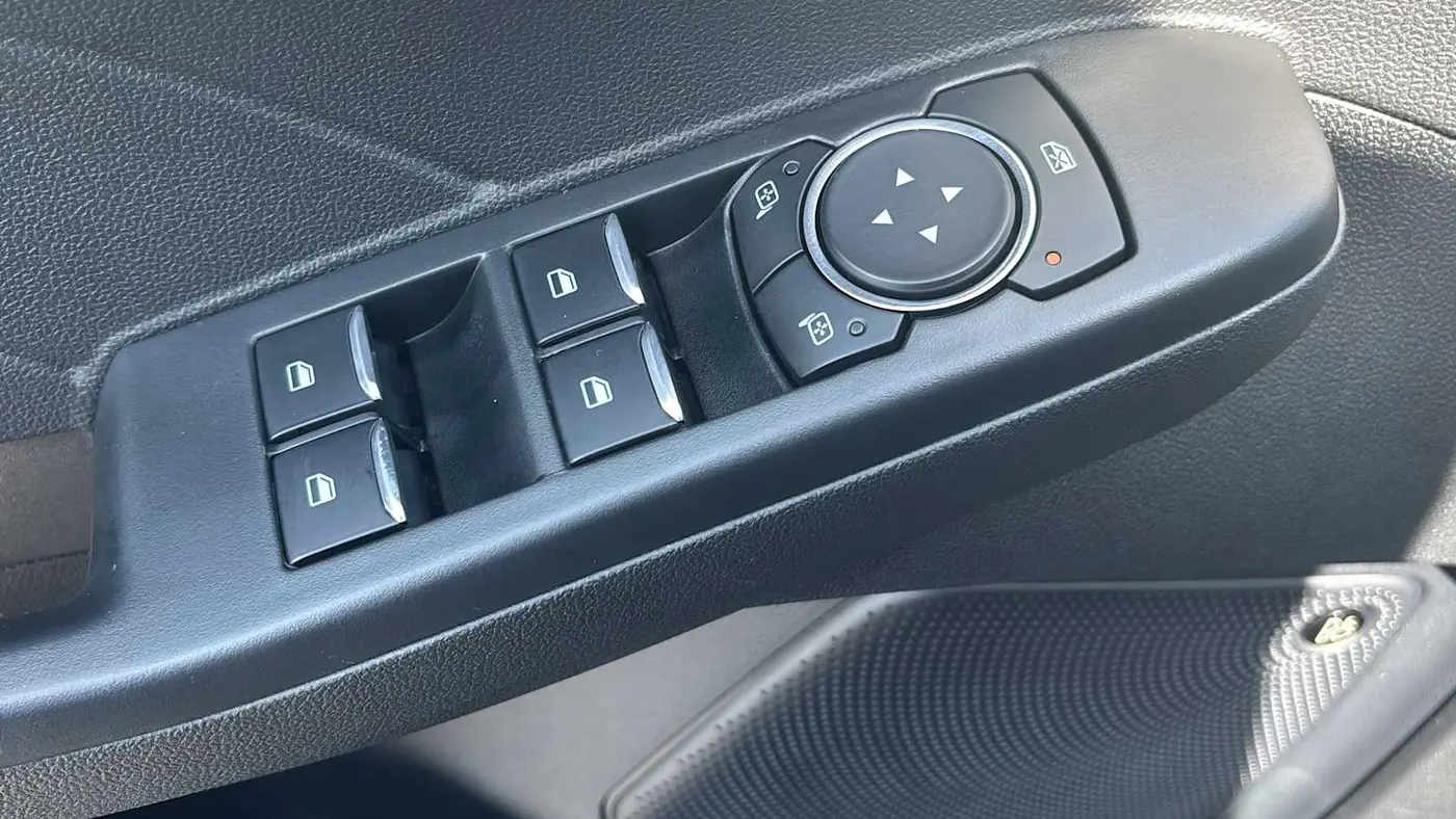 2025 Ford Escape ST-Line Elite