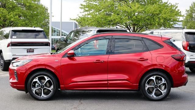 2025 Ford Escape ST-Line Elite